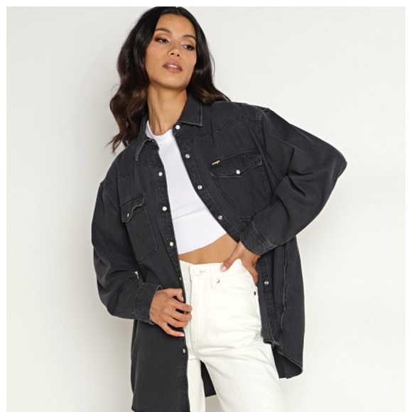 Wrangler Jackets & Blazers - Wrangler black shirt jacket size large